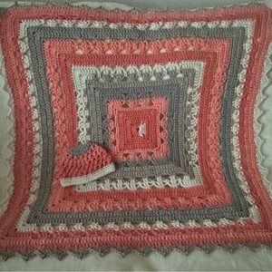 Baby blanket handmade crochet and hat